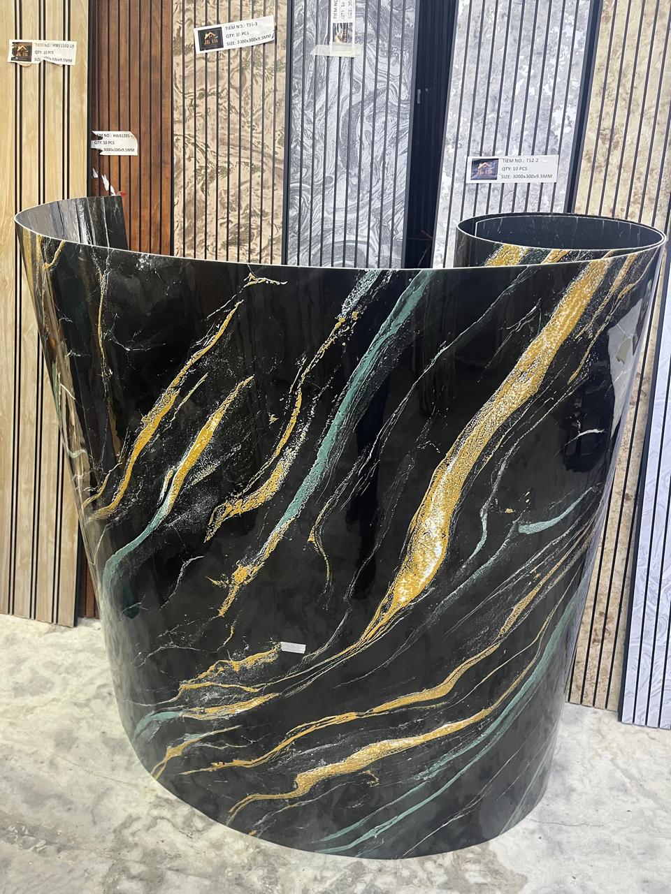 UV Self Adhesive Rolls